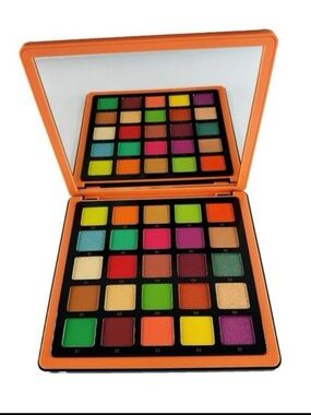 Vibrant 25-Color Eyeshadow Palette - Orange Case